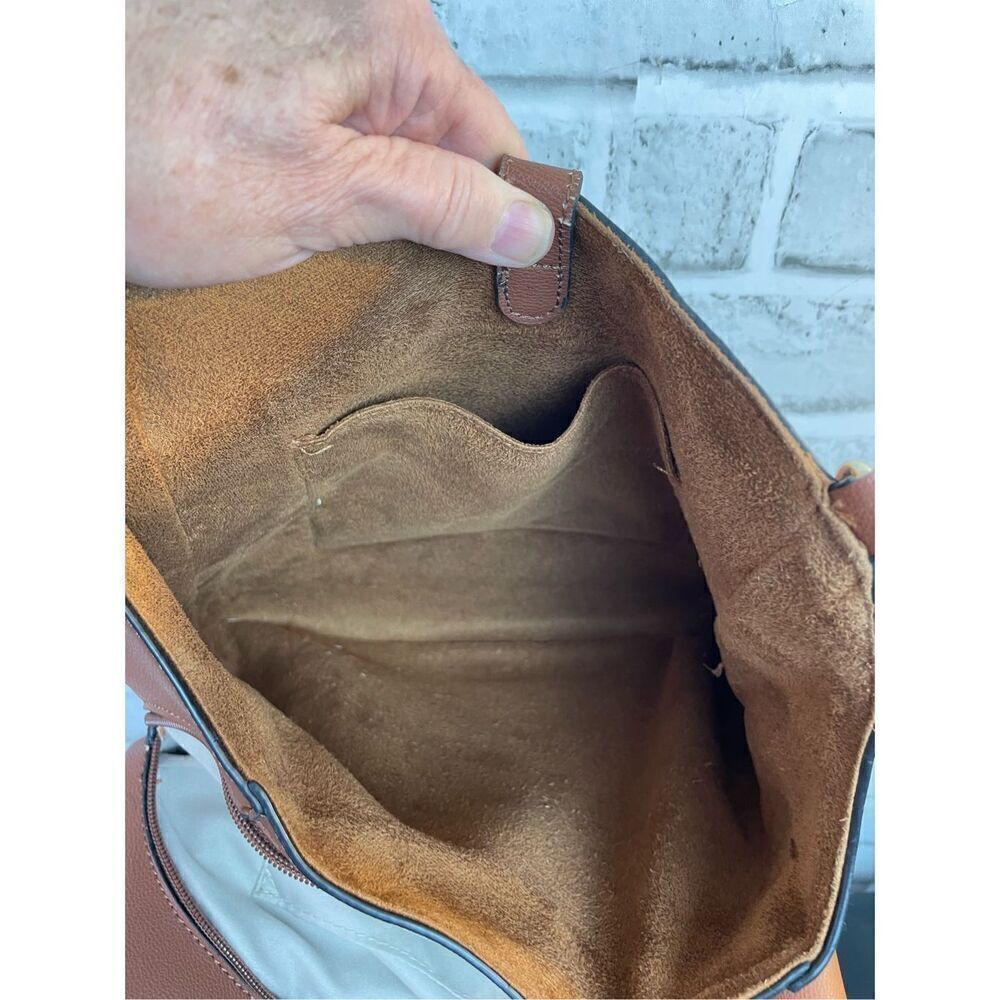 Seven Days Lifestyle & Dreams Vegan Leather Shoulder Bag Brown with Gold Chain - Picture 12 of 14